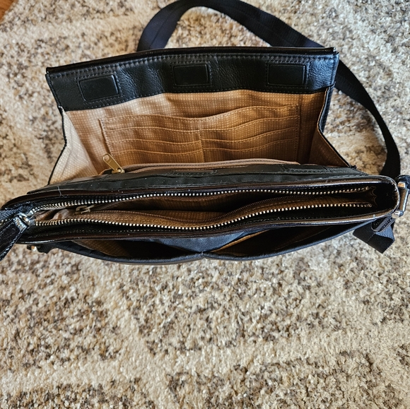 Brighton Black Crossbody, Front Wallet Organizer - Picture 2 of 7